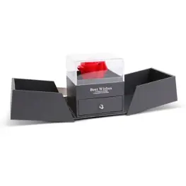 Trandafir Etern in Cutie Cadou cu Lantisor - 10,2 x 9,8 x 11 cm - Negru